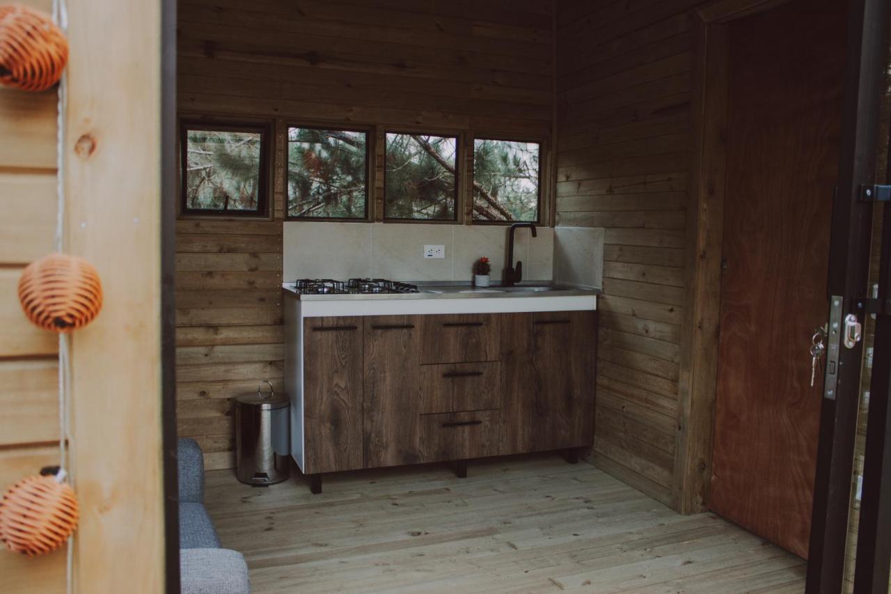Cabanas Refugio Himalaya Guatapé Exterior photo